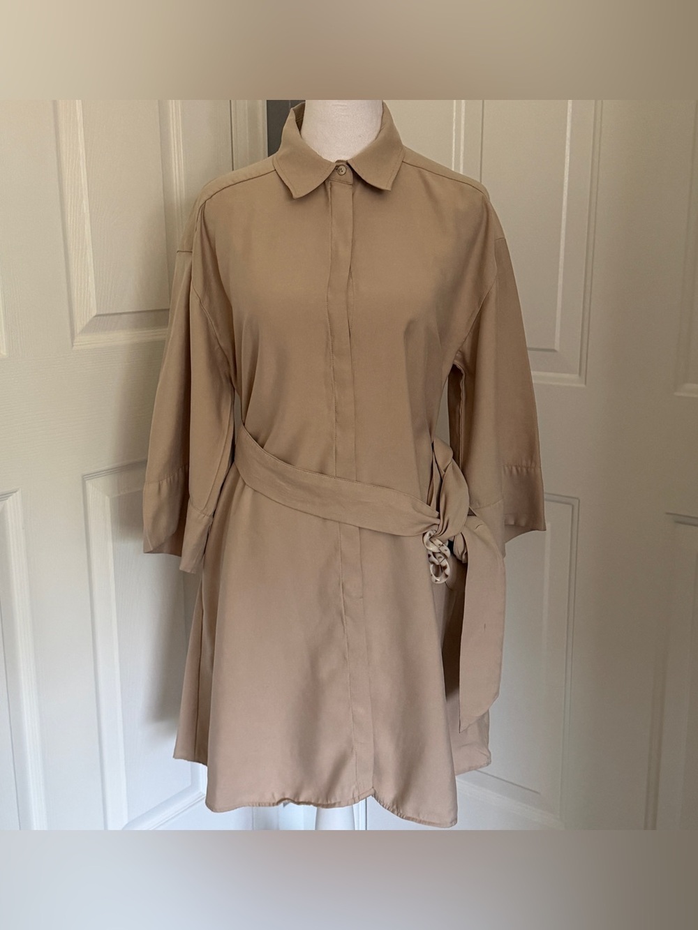 Zara Women S Beige ButtonDown Tortoise Shell Belted Viscose Shirt Dress Collared